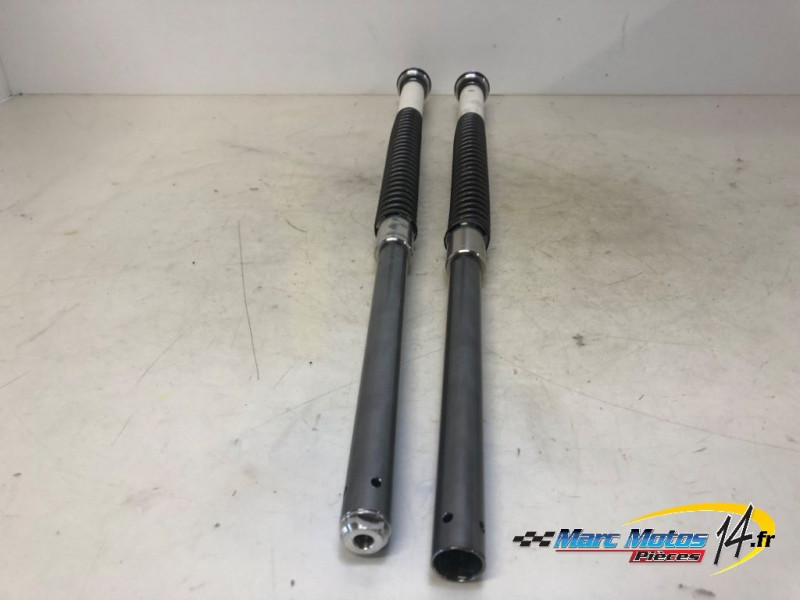 INTERIEUR DE FOURCHE YAMAHA MT09 ABS 2019