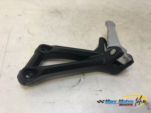 PLATINE ARRIERE GAUCHE YAMAHA MT09 ABS 2019