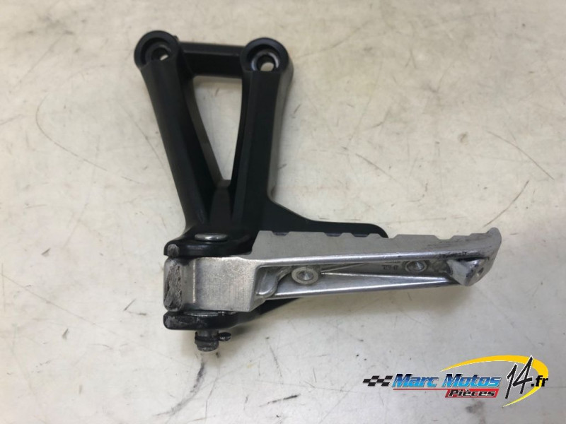 PLATINE ARRIERE GAUCHE YAMAHA MT09 ABS 2019