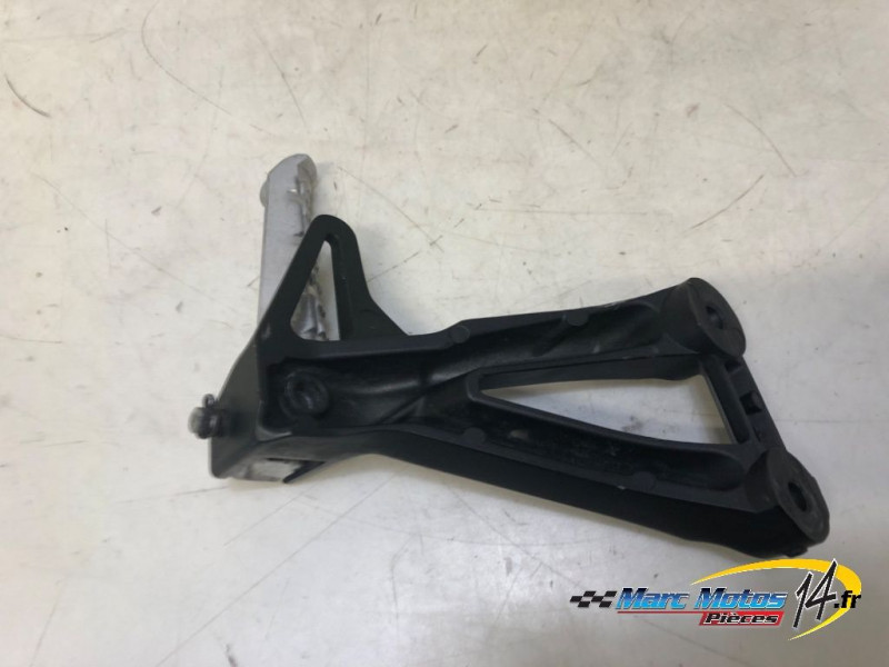 PLATINE ARRIERE GAUCHE YAMAHA MT09 ABS 2019