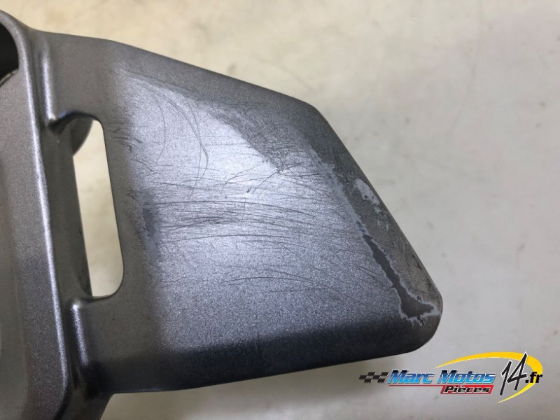 PLATINE AVANT GAUCHE YAMAHA MT09 ABS 2019