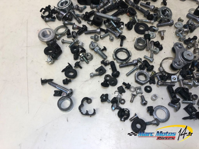 VISSERIE YAMAHA MT09 ABS 2019