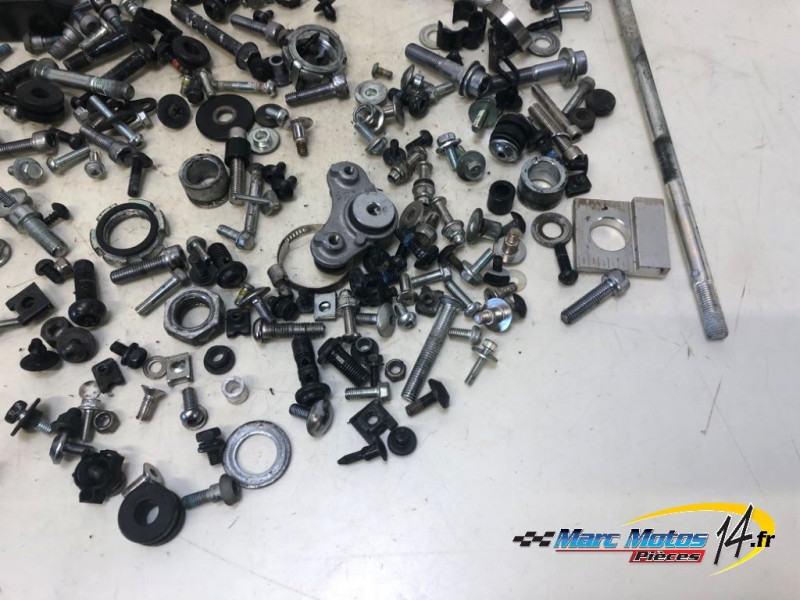 VISSERIE YAMAHA MT09 ABS 2019