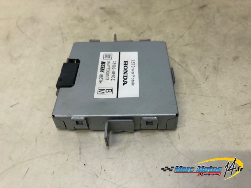 BOITIER ELECTRONIQUE D'ECLAIRAGE HONDA 1100 AFRICA TWIN DCT 2020