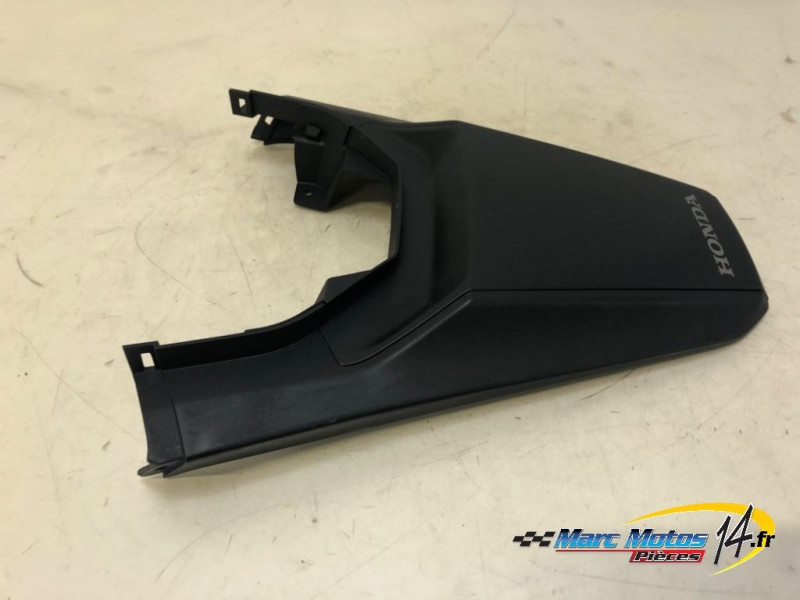 JONCTION ARRIERE DE CACHES LATERAUX HONDA 1100 AFRICA TWIN DCT 2020