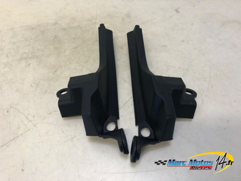 PLASTIQUES ET CAOUTCHOUCS DIVERS HONDA 1100 AFRICA TWIN DCT 2020