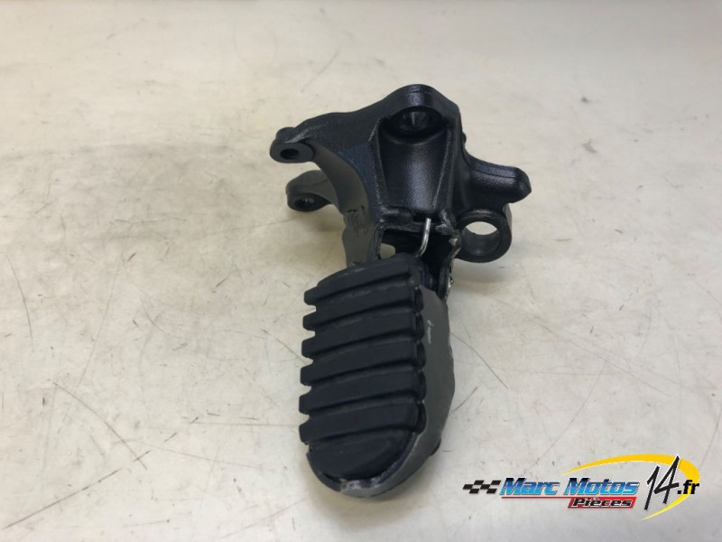 PLATINE AVANT GAUCHE HONDA 1100 AFRICA TWIN DCT 2020