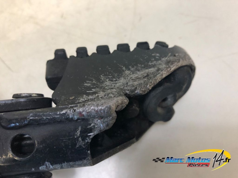 PLATINE AVANT GAUCHE HONDA 1100 AFRICA TWIN DCT 2020