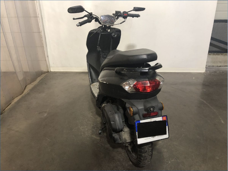 PEUGEOT 50 KISBEE 4T