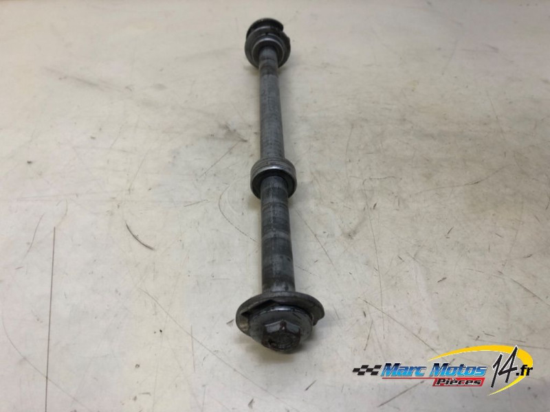 AXE DE ROUE ARRIERE HONDA 600 HORNET N 2005