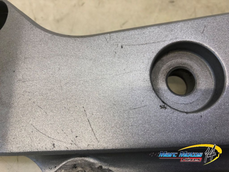 RENFORT DE CADRE GAUCHE HONDA 600 HORNET N 2005