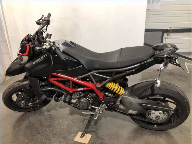 DUCATI 950 HYPERMOTARD 