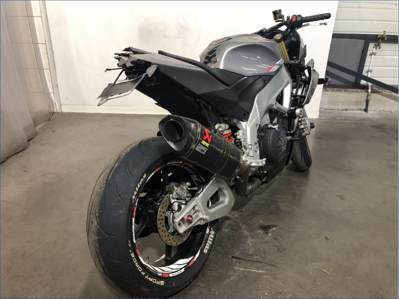APRILIA 1100 TUONO V4