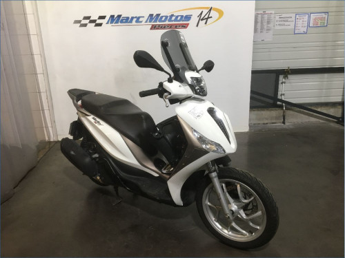 PIAGGIO 125 MEDLEY 