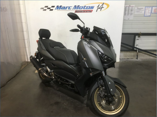 YAMAHA 125 XMAX TECH MAX