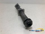AXE DE ROUE ARRIERE SUZUKI 1000 GSXR 2004
