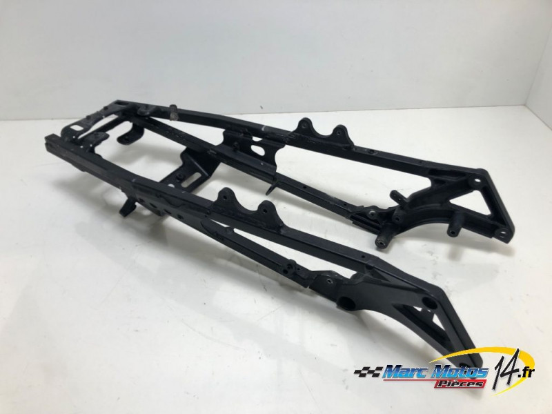 BERCEAU ARRIERE DE CADRE SUZUKI 1000 GSXR 2004