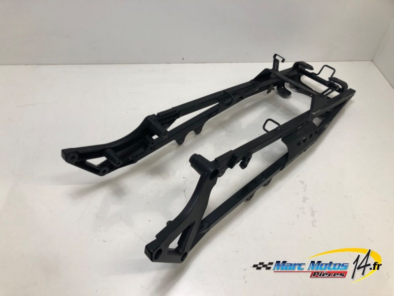 BERCEAU ARRIERE DE CADRE SUZUKI 1000 GSXR 2004