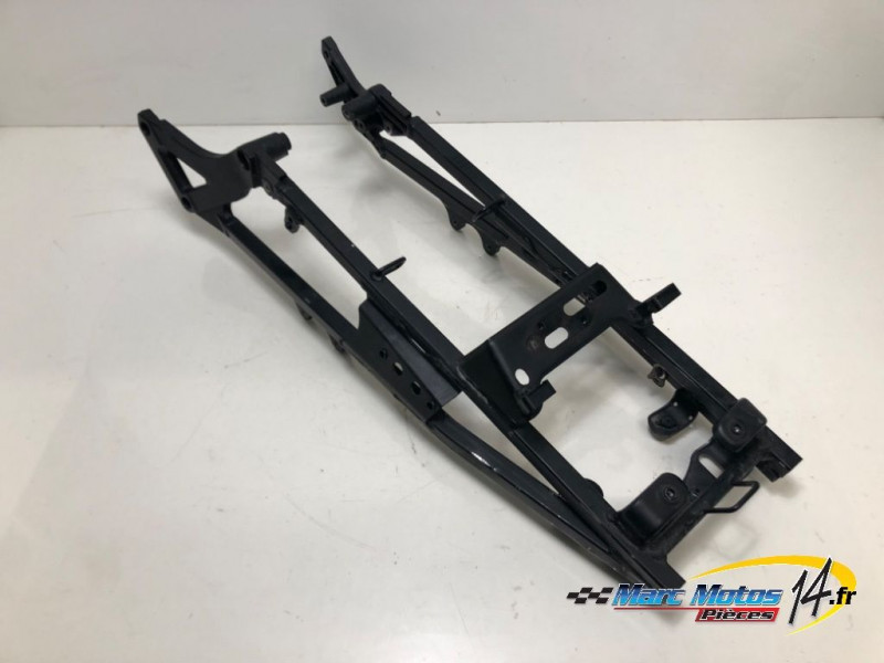 BERCEAU ARRIERE DE CADRE SUZUKI 1000 GSXR 2004
