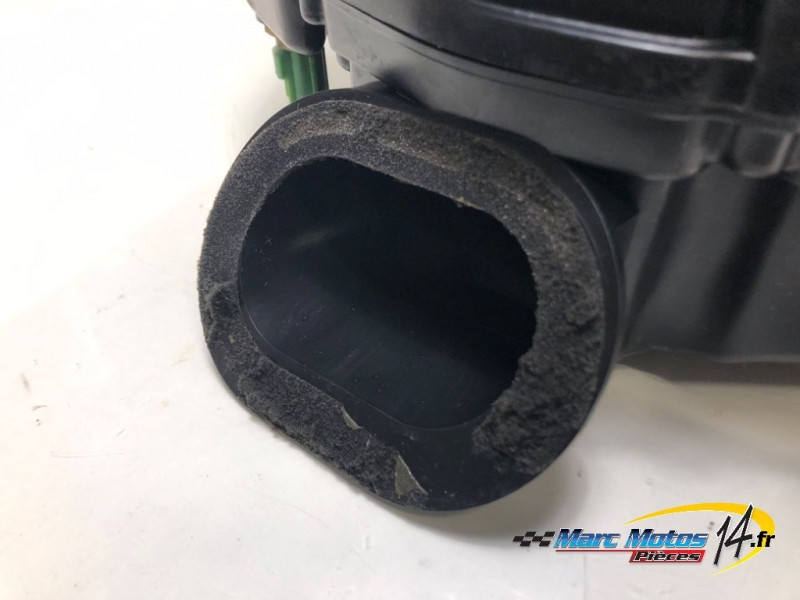 BOITIER DE FILTRE A AIR SUZUKI 1000 GSXR 2004