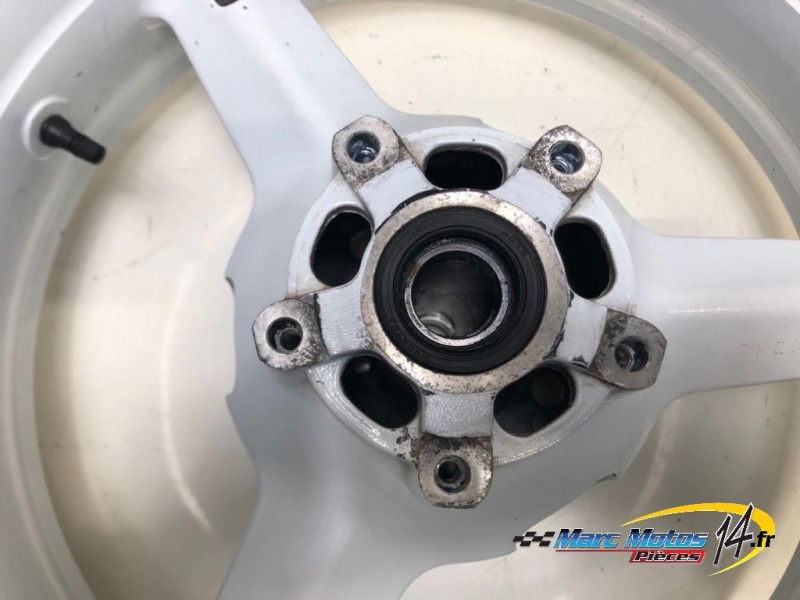 JANTE ARRIERE SUZUKI 1000 GSXR 2004