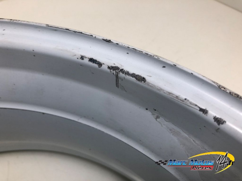 JANTE ARRIERE SUZUKI 1000 GSXR 2004