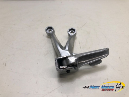 PLATINE ARRIERE GAUCHE SUZUKI 1000 GSXR 2004