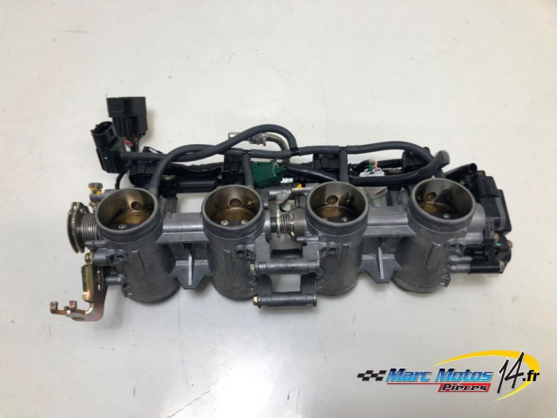 RAMPE D'INJECTION SUZUKI 1000 GSXR 2004