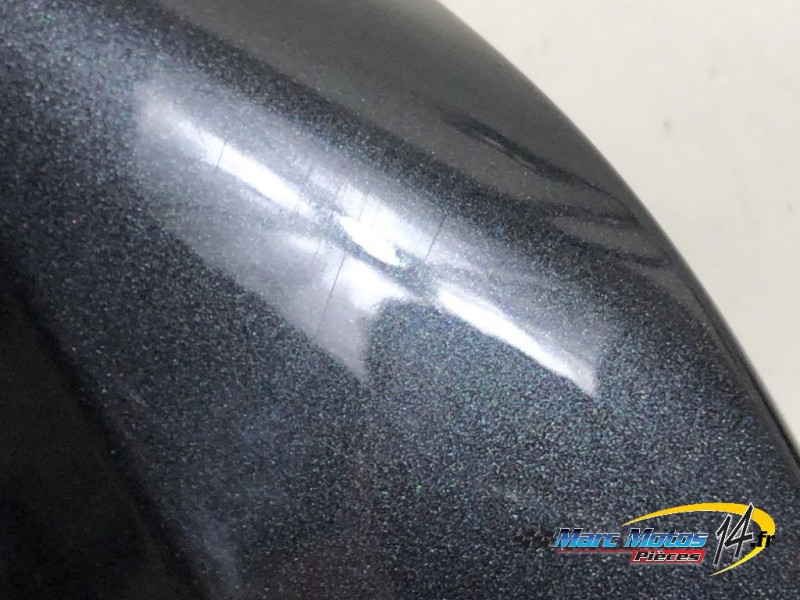 CACHE LATERAL DROIT BMW R1200R 2017