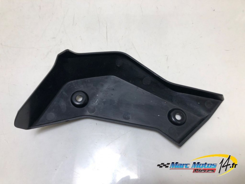 ECOPE DE RADIATEUR GAUCHE BMW R1200R 2017
