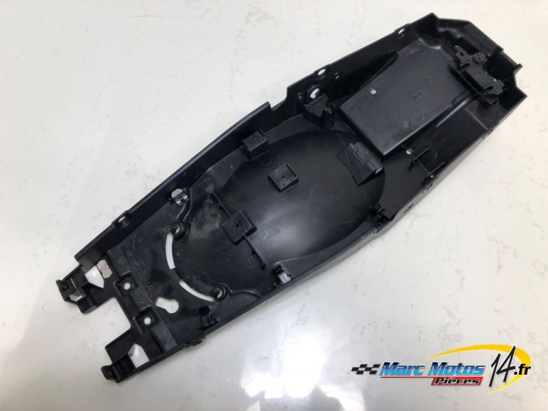 PASSAGE DE ROUE BMW R1200R 2017