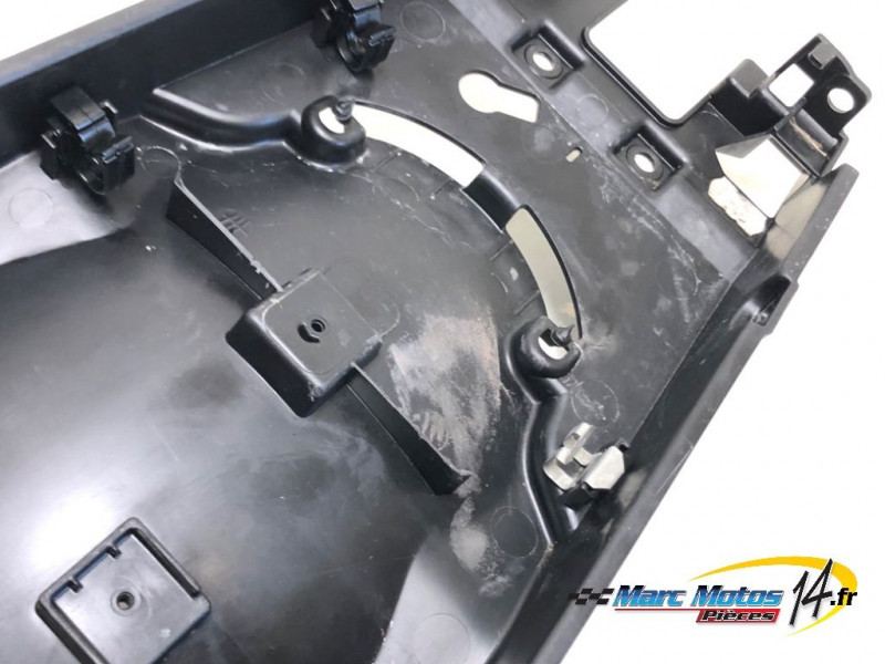 PASSAGE DE ROUE BMW R1200R 2017