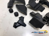 PLASTIQUES ET CAOUTCHOUCS DIVERS BMW R1200R 2017