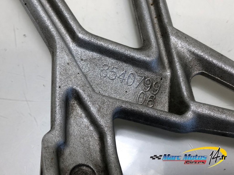 PLATINE ARRIERE DROITE BMW R1200R 2017