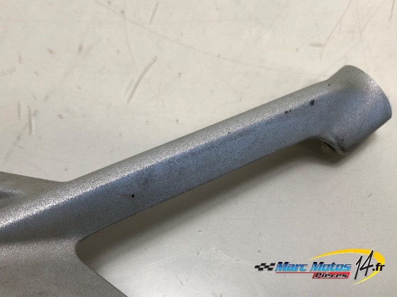 PLATINE ARRIERE DROITE BMW R1200R 2017