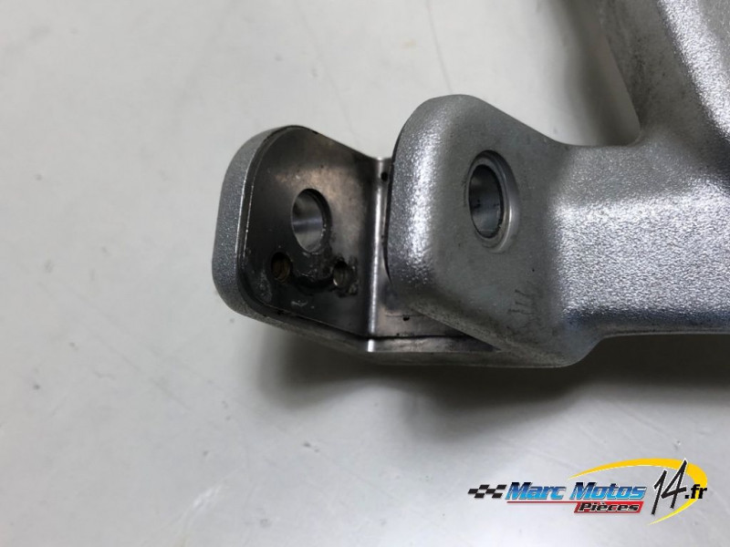 PLATINE ARRIERE DROITE BMW R1200R 2017