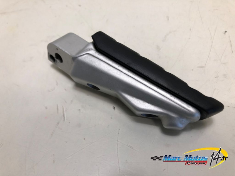 REPOSE-PIED ARRIERE DROIT BMW R1200R 2017