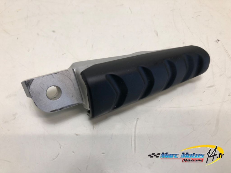 REPOSE-PIED ARRIERE DROIT BMW R1200R 2017