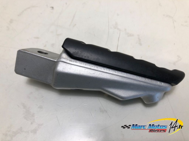 REPOSE-PIED ARRIERE GAUCHE BMW R1200R 2017