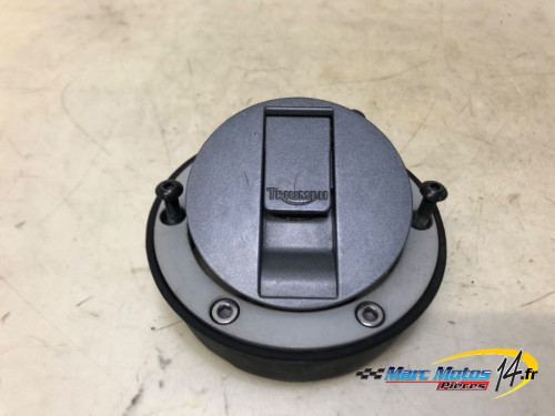BOUCHON DE RESERVOIR TRIUMPH 1200 TIGER EXPLORER 2013