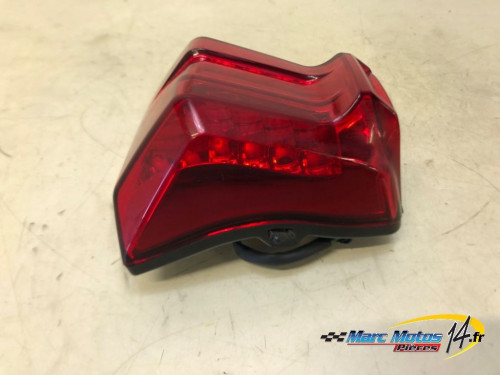 FEU ARRIERE TRIUMPH 1200 TIGER EXPLORER 2013