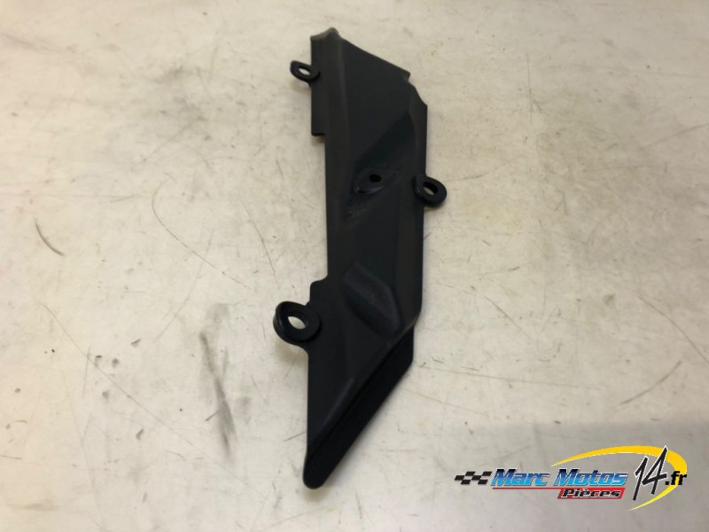 HABILLAGE DE CADRE DROIT TRIUMPH 1200 TIGER EXPLORER 2013