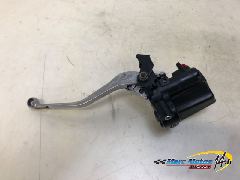 MAITRE CYLINDRE DE FREIN AVANT TRIUMPH 1200 TIGER EXPLORER 2013