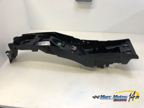 PASSAGE DE ROUE TRIUMPH 1200 TIGER EXPLORER 2013