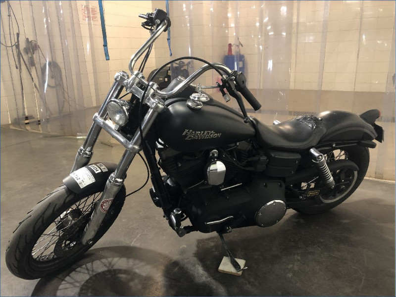 HARLEY-DAVIDSON 1584 DYNA STREET BOB 