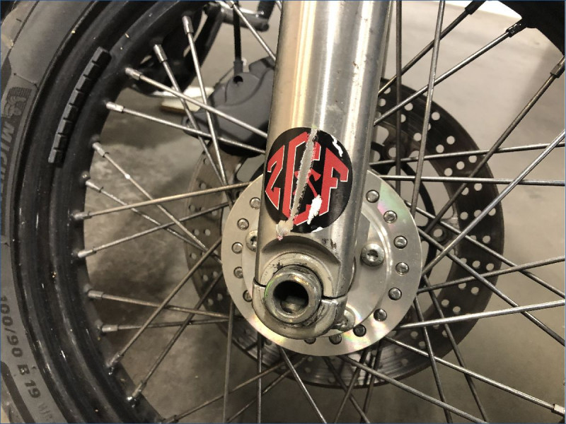 HARLEY-DAVIDSON 1584 DYNA STREET BOB 