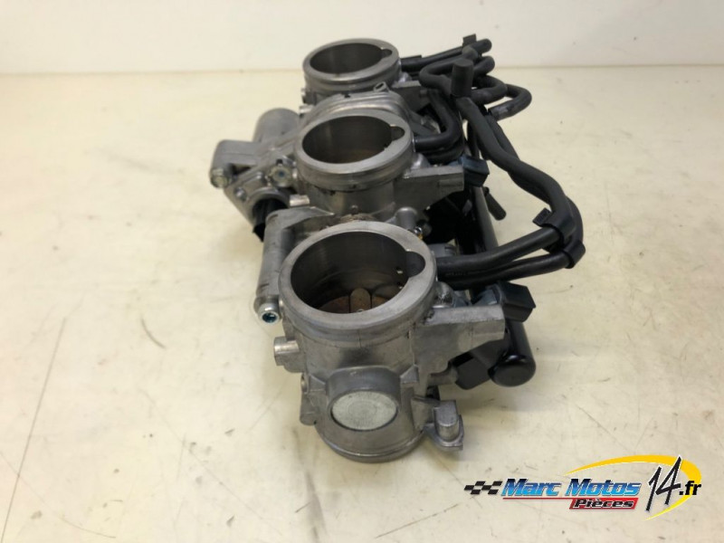 RAMPE D'INJECTION TRIUMPH 1200 TIGER EXPLORER 2013