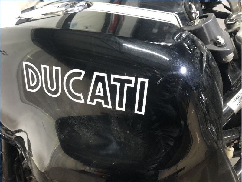 DUCATI 1000 GT 
