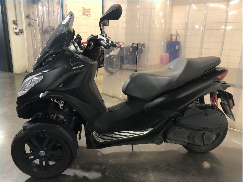 PIAGGIO 300 MP3 HPE