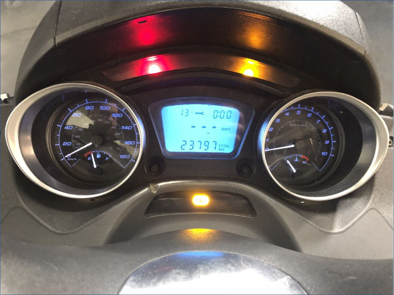 PIAGGIO 300 MP3 HPE